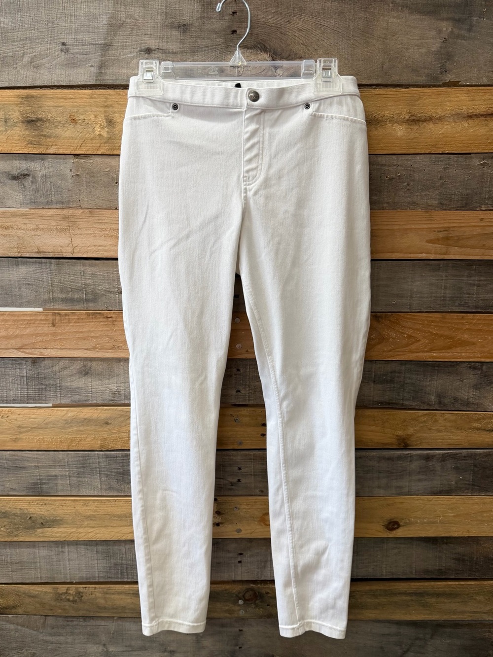 Women’s Size L Hue White Stretch Ankle Jeans